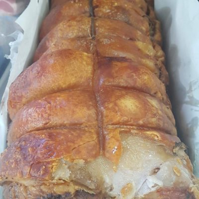 porchetta tronchetto  piu' 1 guanciale di Norcia  da 1 kg circa omaggio