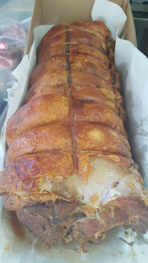 porchetta tronchetto piu' 1 guanciale di Norcia da 1 kg circa omaggio