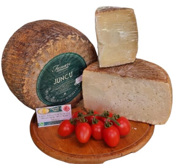 FORMAGGIO PECORINO SARDO STAGIONATO  JUNCO